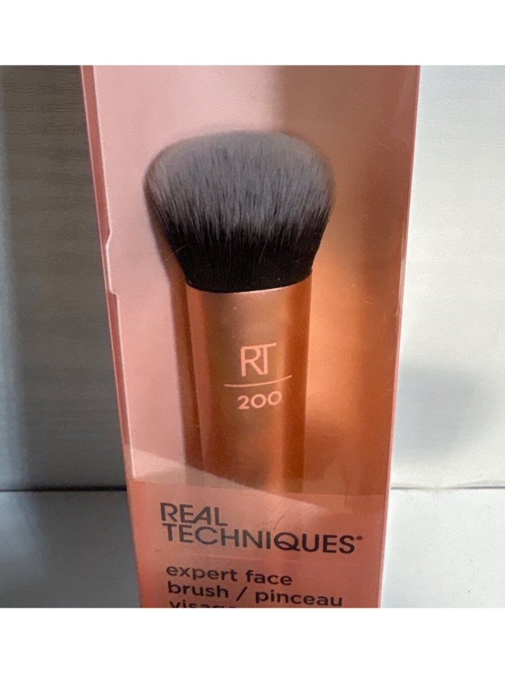 Real Techniques Makeup Brush Face 200 Expert For Liquid & Cream Foundation - Picture 3 of 6